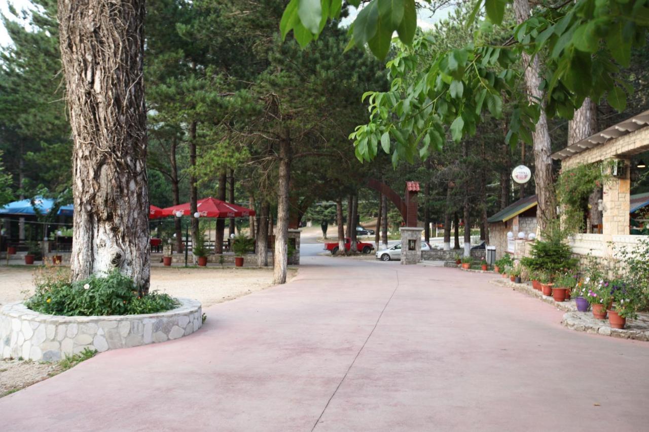 Hamiti Camping Center Dukat Dış mekan fotoğraf